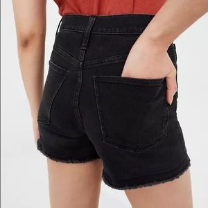 Black Madewell high rise shorts
